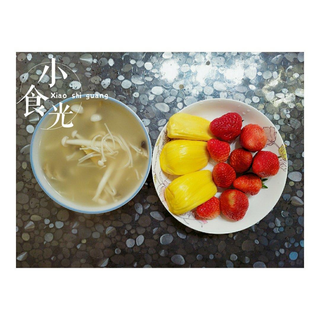 冬日暖汤——菌菇汤