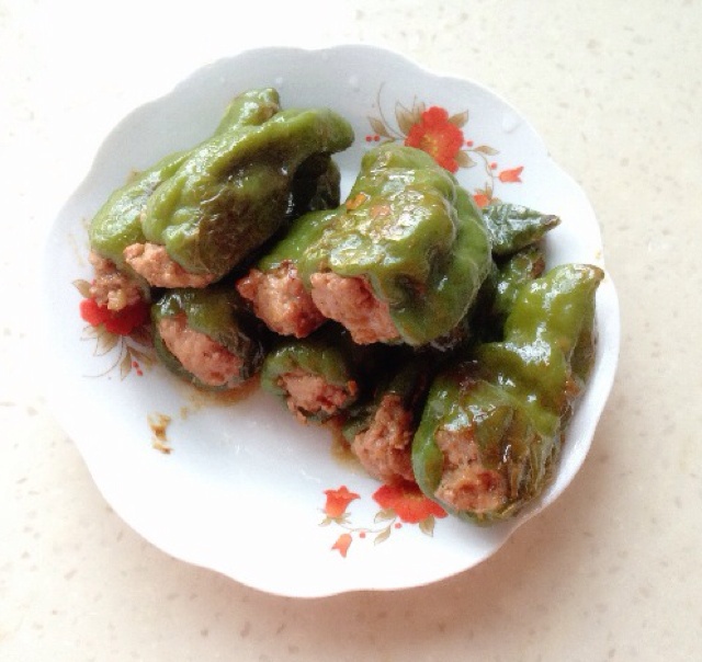 小小仙-vickie做的虎皮青椒塞肉