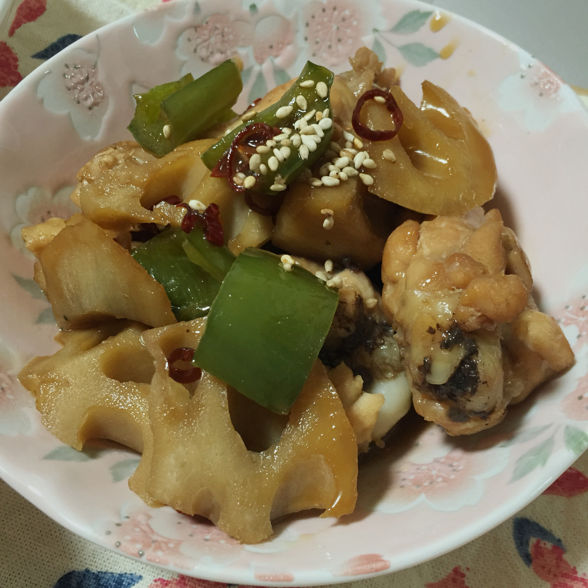 莲藕鸡田舍煮