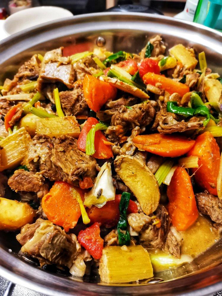 干锅羊肉