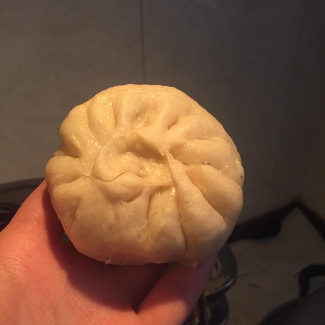 胡萝卜木耳鸡蛋素包子