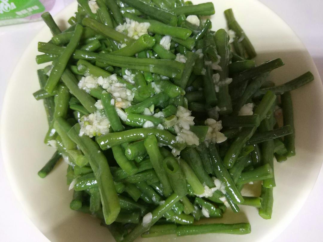 炝拌四季豆的做法