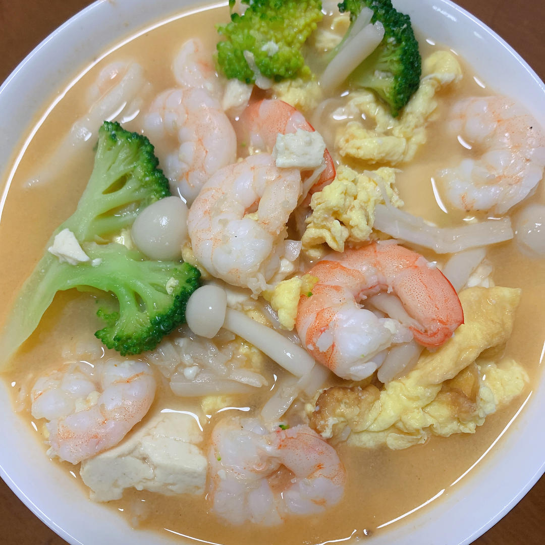 豆腐鲜虾菇菌汤