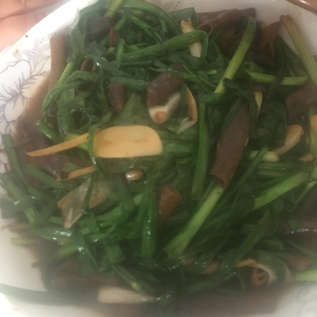 韭菜炒海肠