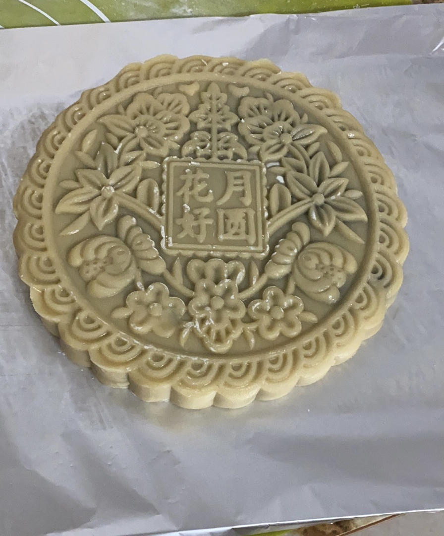 皮不开裂，不塌陷的广式蛋黄莲蓉月饼🥮