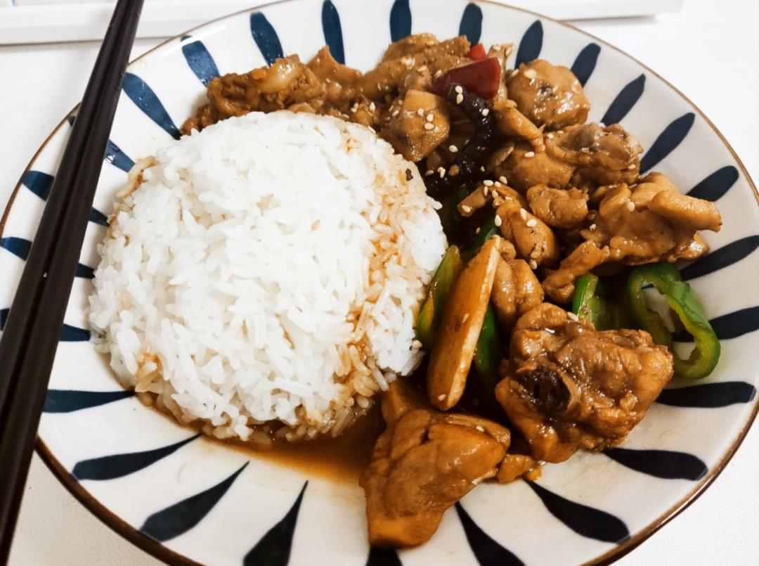 秒杀饭馆味道的【黄焖鸡米饭】