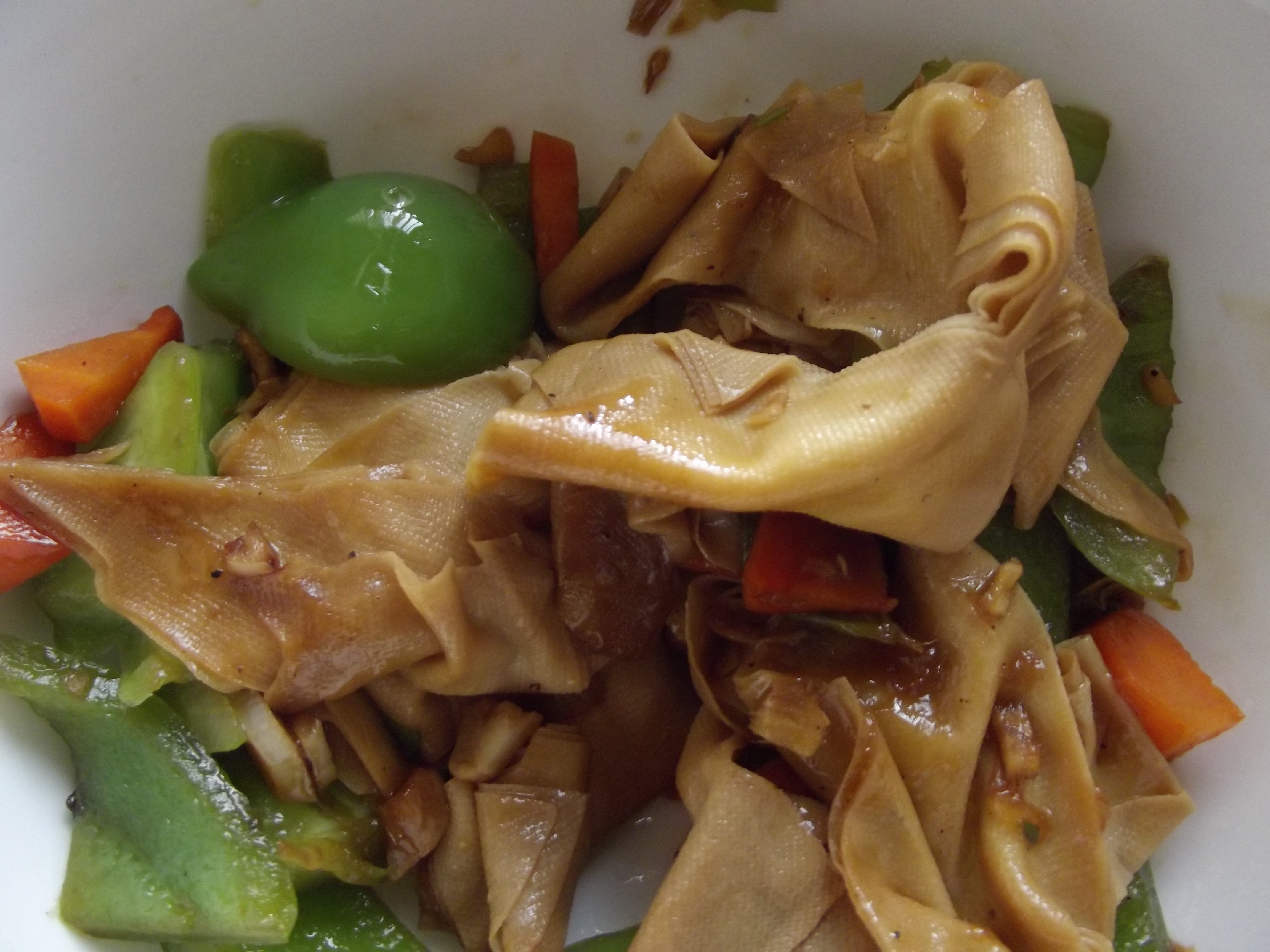青椒豆腐皮炒肉丝