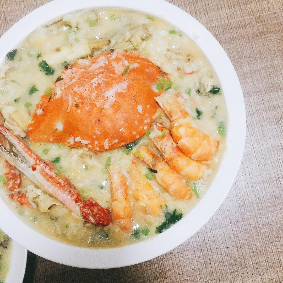 栗子小汤圆儿做的潮汕虾蟹砂锅粥