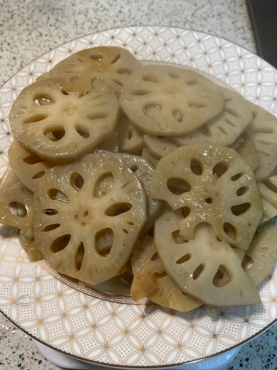 全家都爱吃的清炒藕片😋