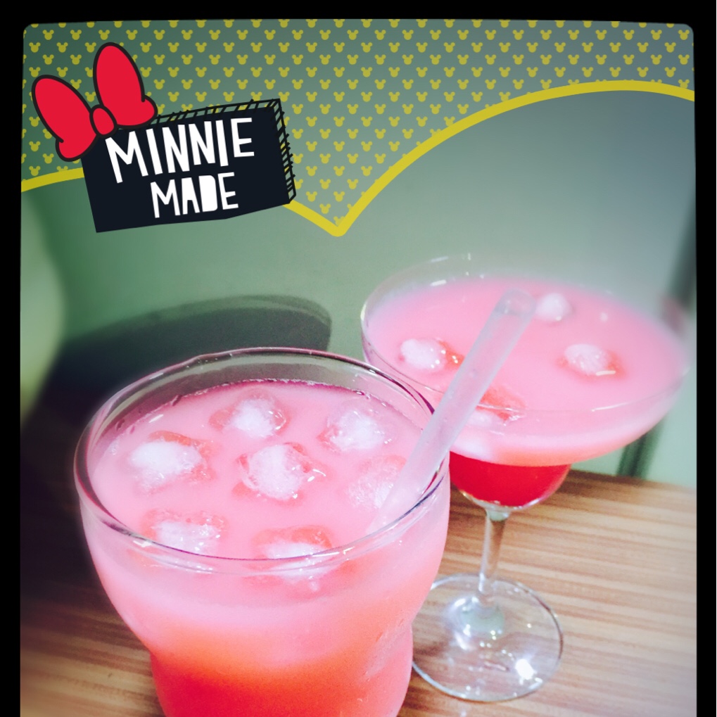 红粉佳人 Pink Lady 鸡尾酒