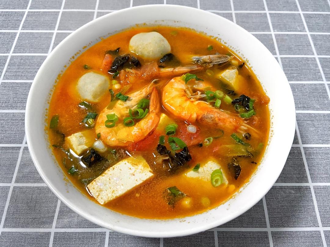 番茄鱼丸豆腐汤