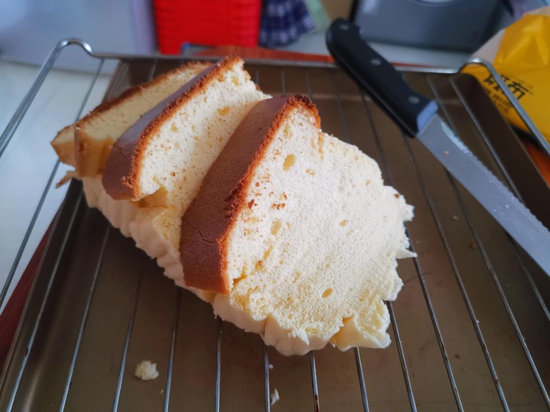 土司盒古早味蛋糕