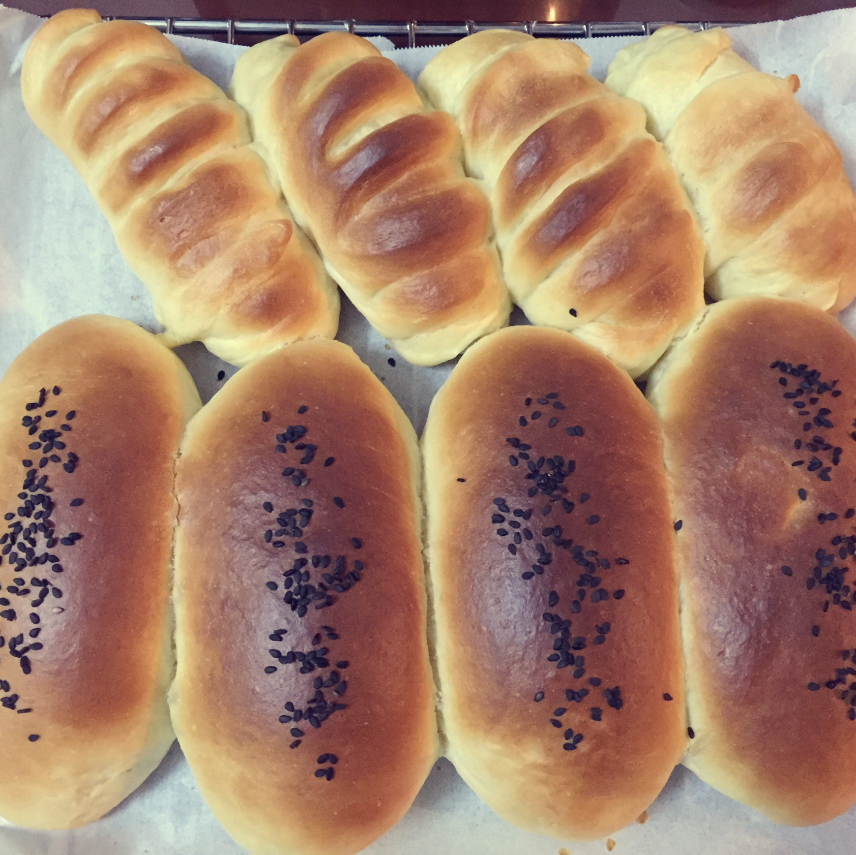 毛毛虫肉松面包