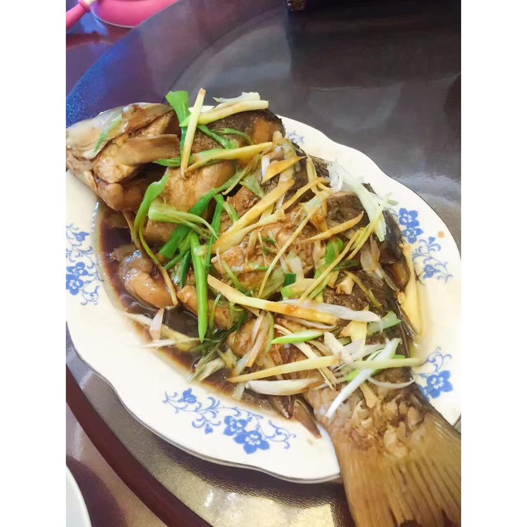 油泼鲤鱼