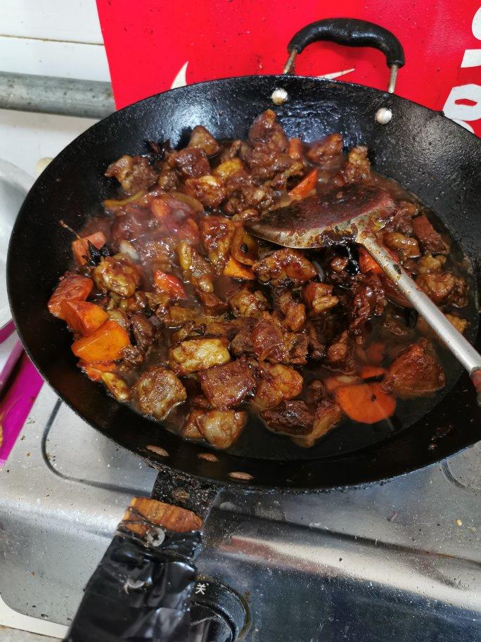 袁弘私房牛肉完美复刻——辣炖牛腩，好吃到恨不得连舌头一起吞掉