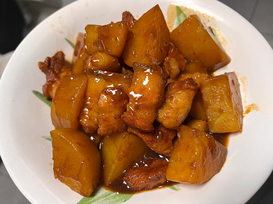 红烧肉炖土豆（丝毫不腻）