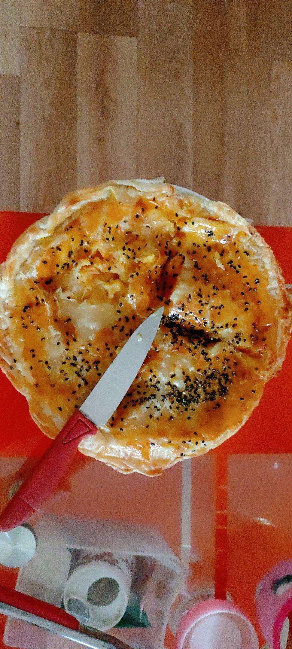 手抓饼的花样吃法：香蕉芝士派