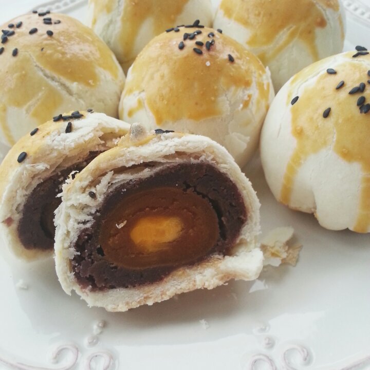 蛋黄酥~紫薯、抹茶、原味~花好月圆，中秋快乐~内附一次做六色蛋黄酥方法~
