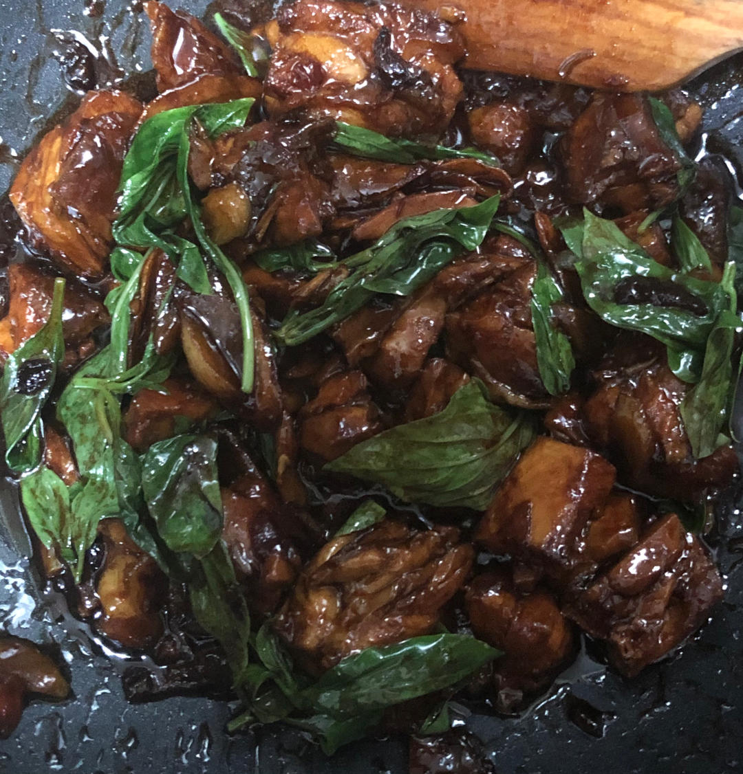 台式三杯鸡