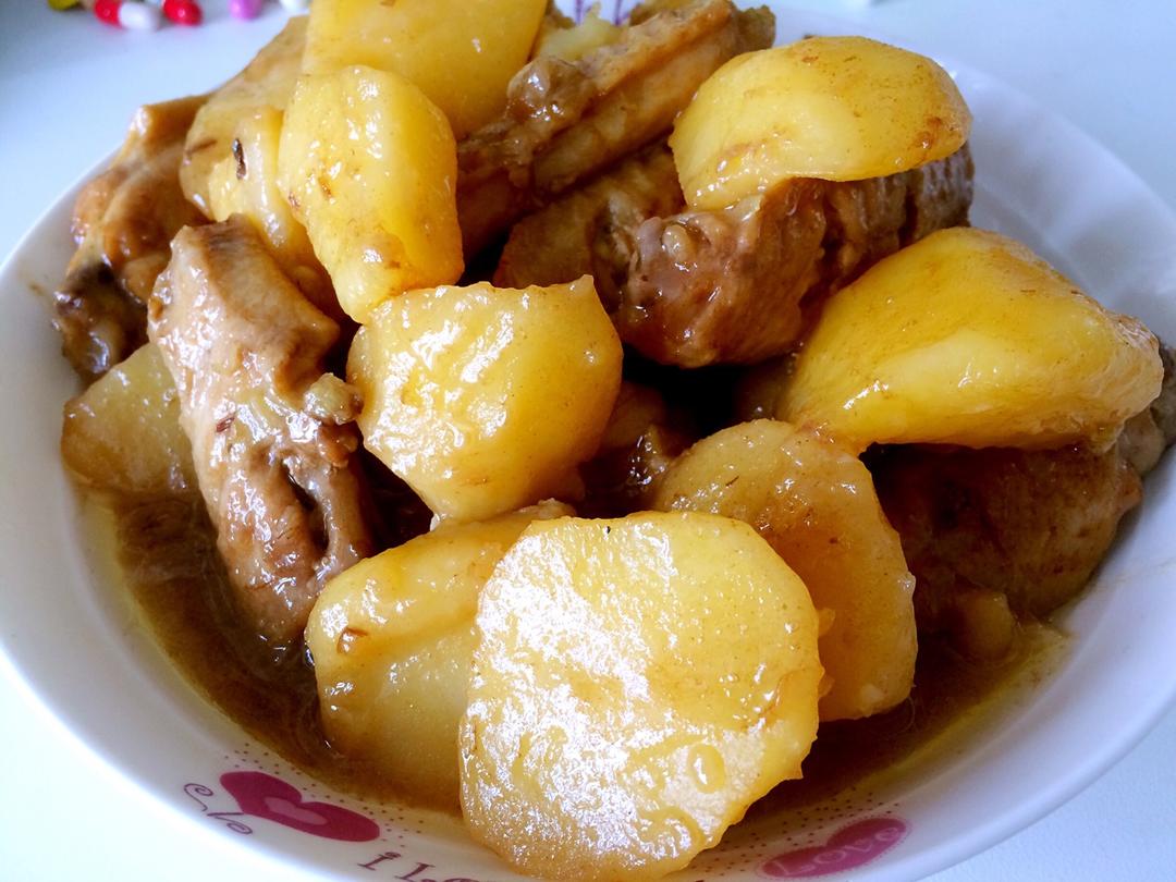 土豆炖鸡翅（快手零失败）