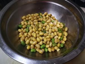 香椿豆的做法 步骤5