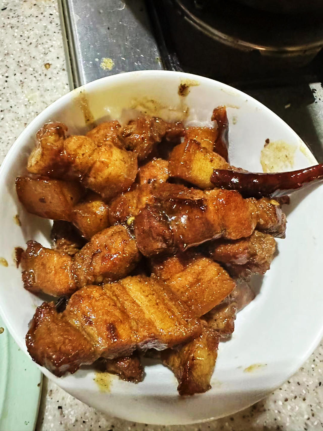 不焯水不放油的家常红烧肉