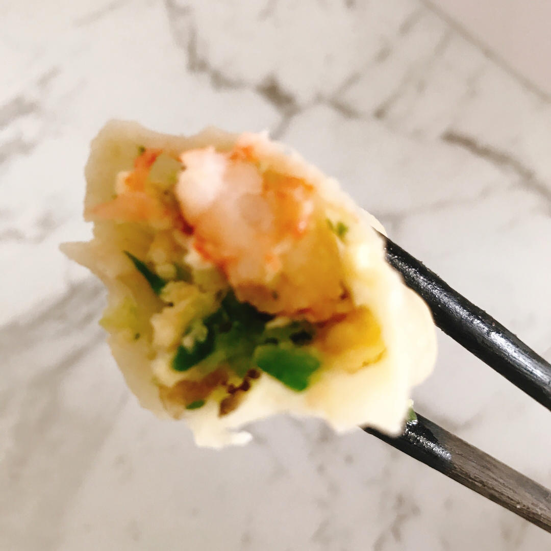 黄瓜鲜虾饺子