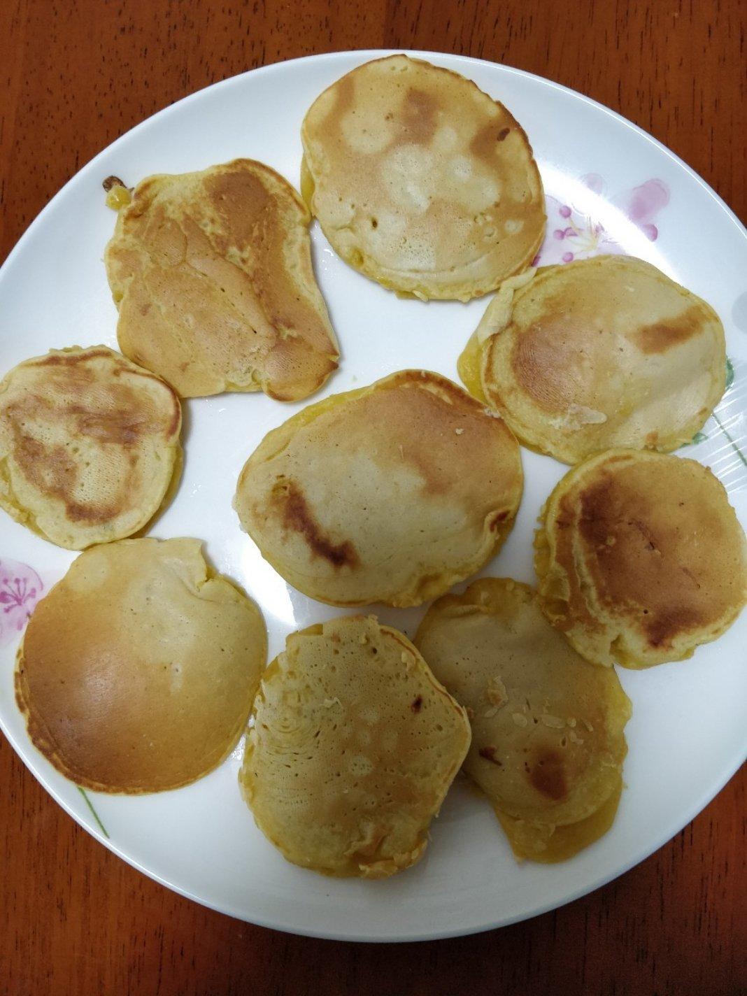 宝宝辅食【香蕉松饼】