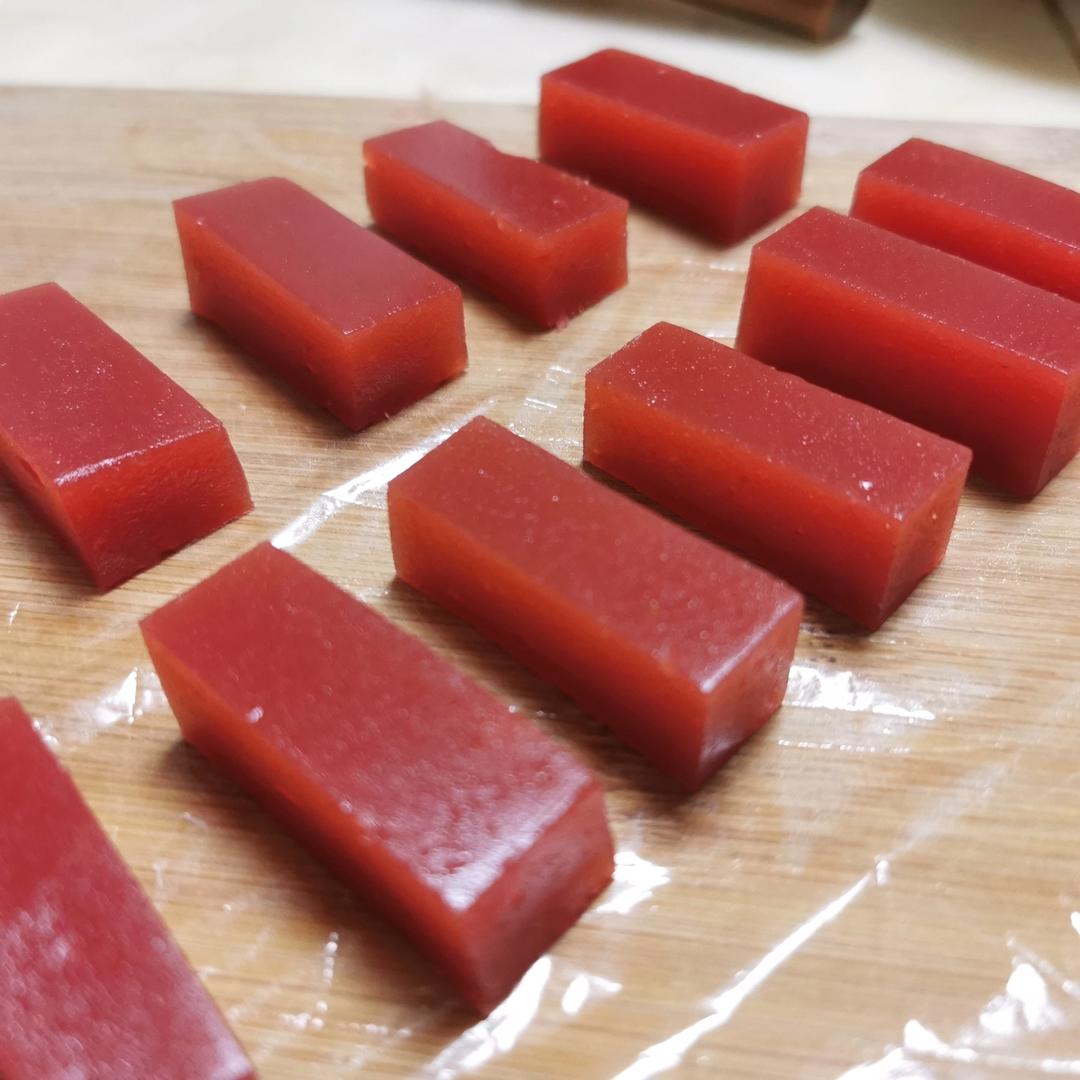 百变山楂 | 山楂酱、山楂糕、果丹皮、山楂丝、山楂干、冰糖葫芦，看这一篇就够了……