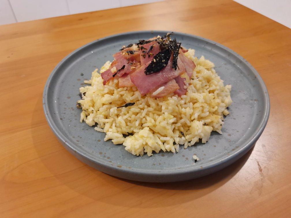 一个人也要认真吃饭