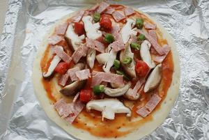 香菇培根披萨的做法 步骤5