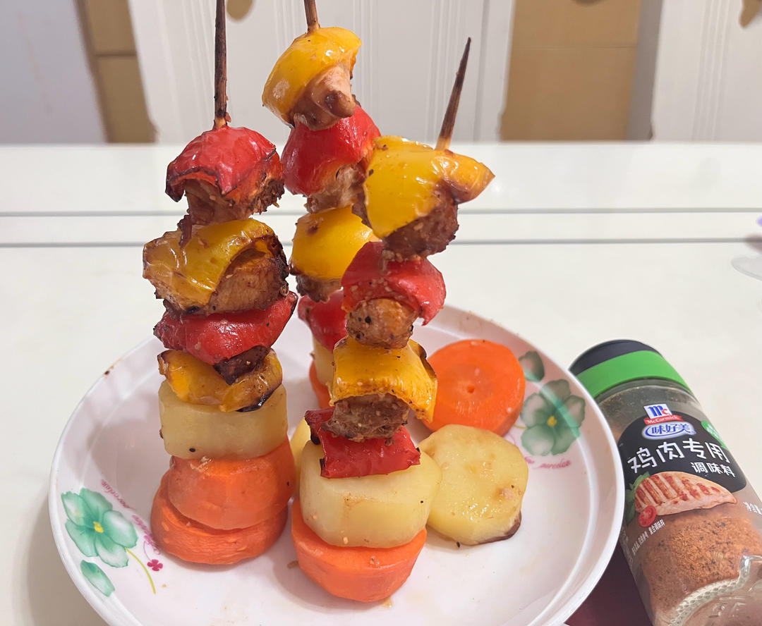 圣诞树烤鸡肉串