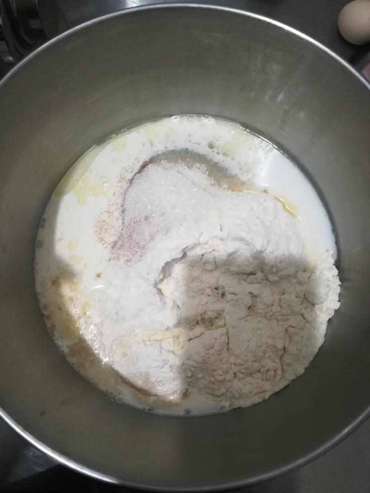 纯奶手撕吐司的做法 步骤1