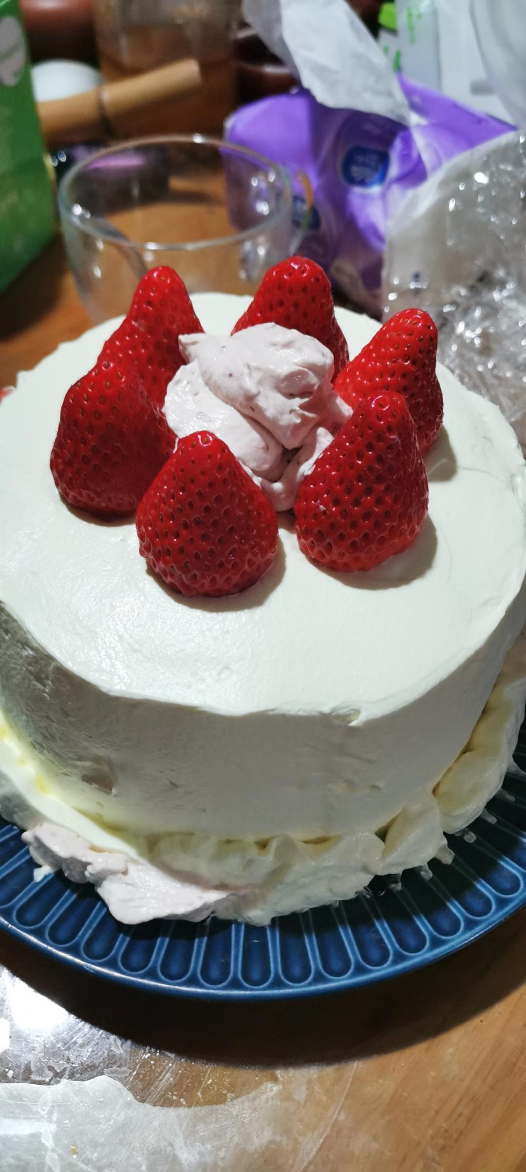 【视频食谱】超级详细圆模戚风教程