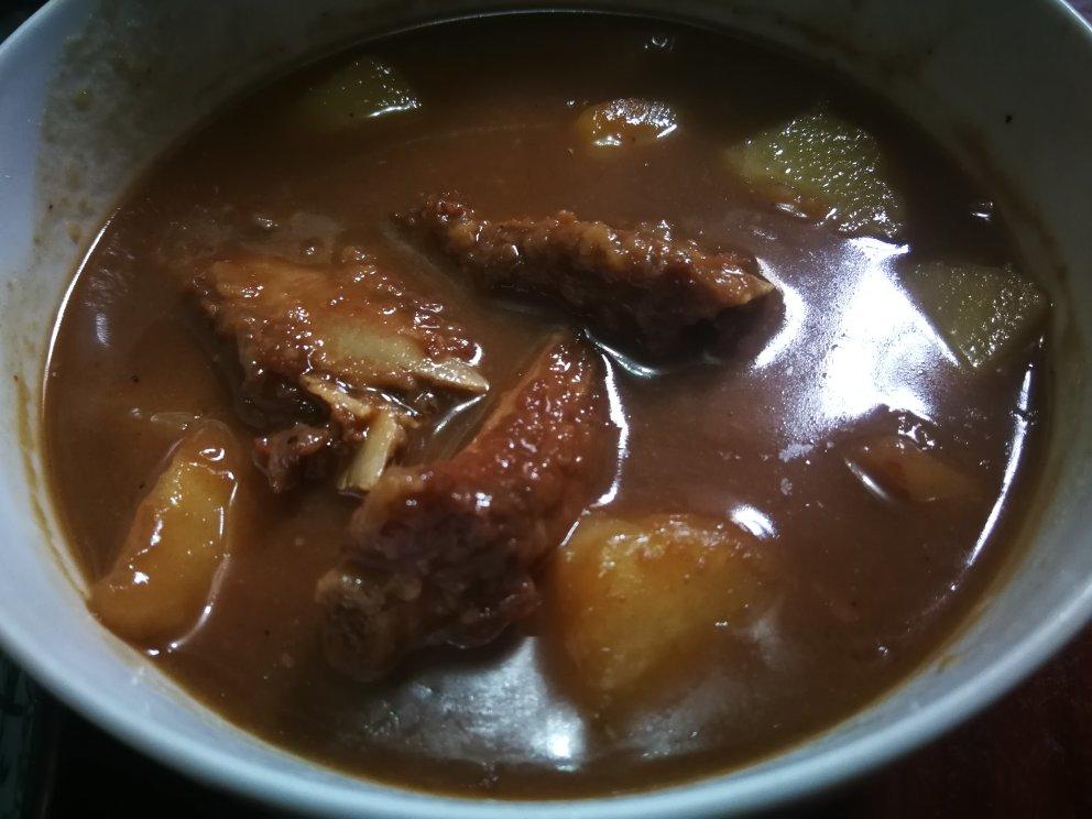 土豆炖排骨