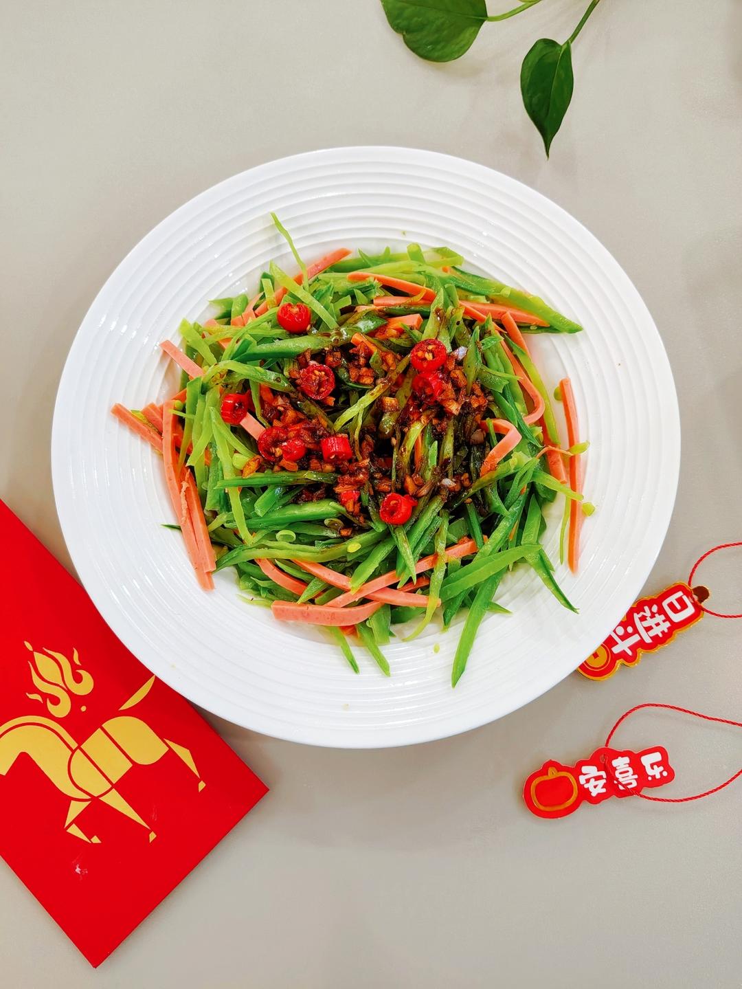 凉拌荷兰豆烟熏火腿