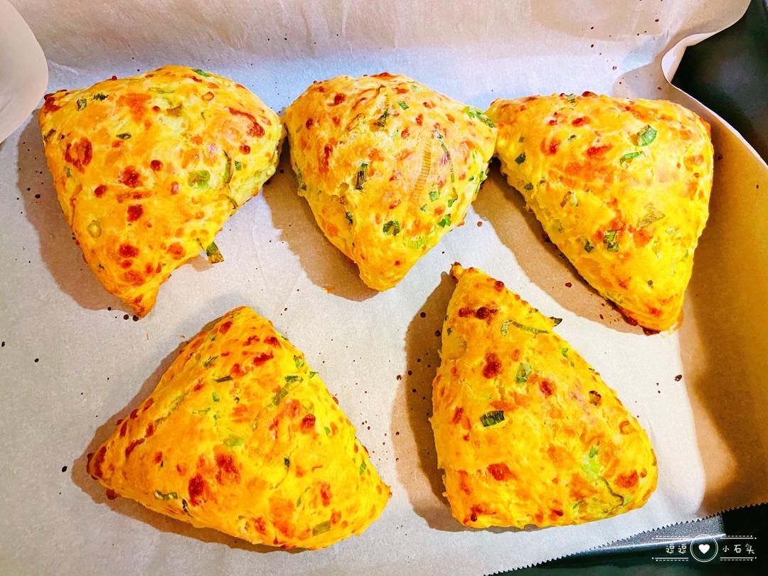 超级好吃的咸味司康Savoury Scones