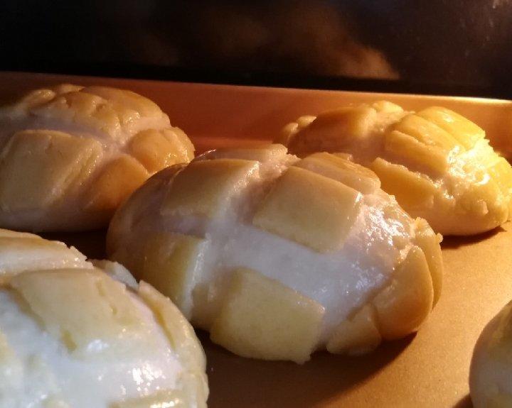 《Tinrry+》菠萝包（手揉教程）（帅帅小厨）