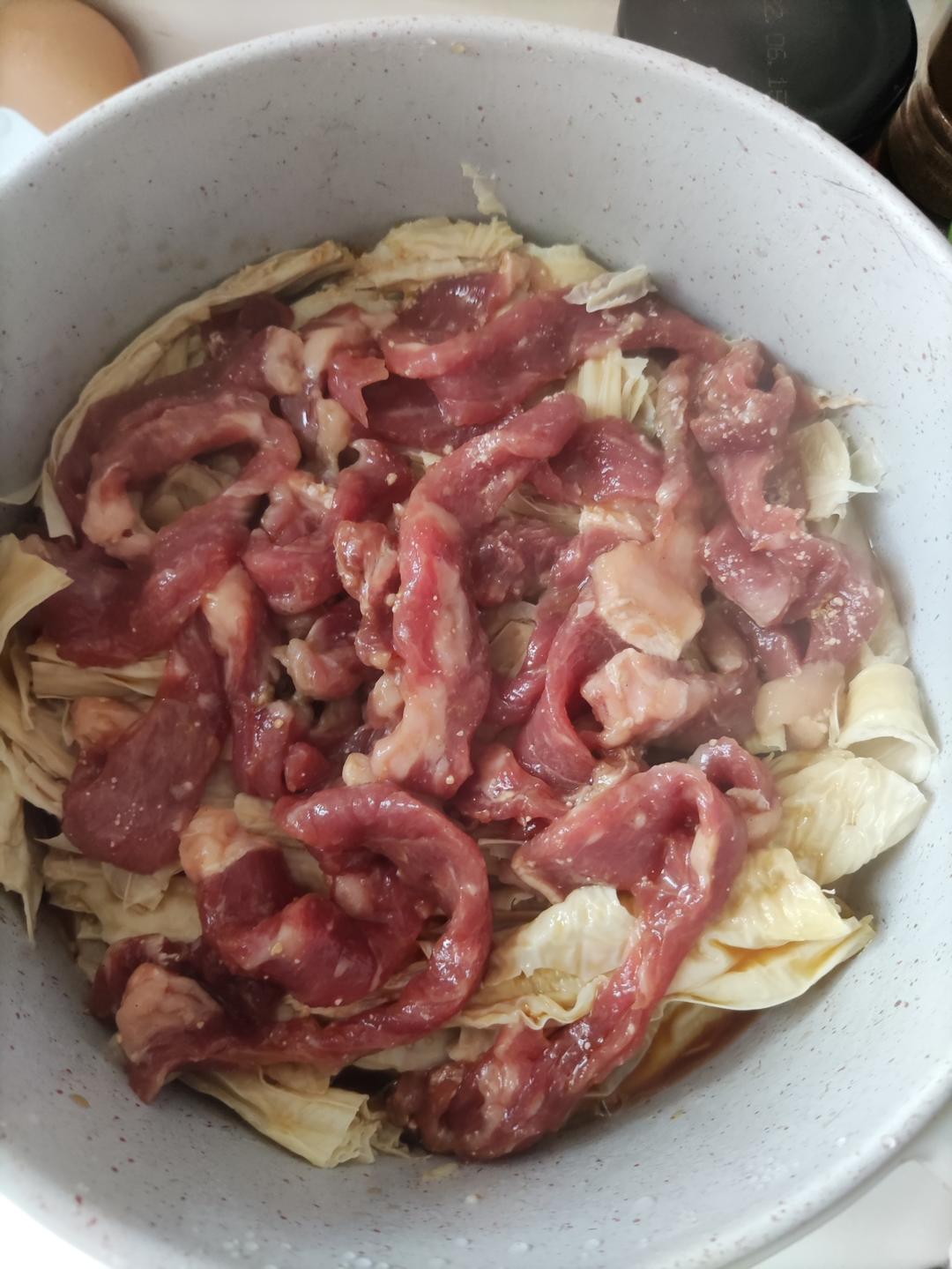 强强联手的腐竹焖牛肉