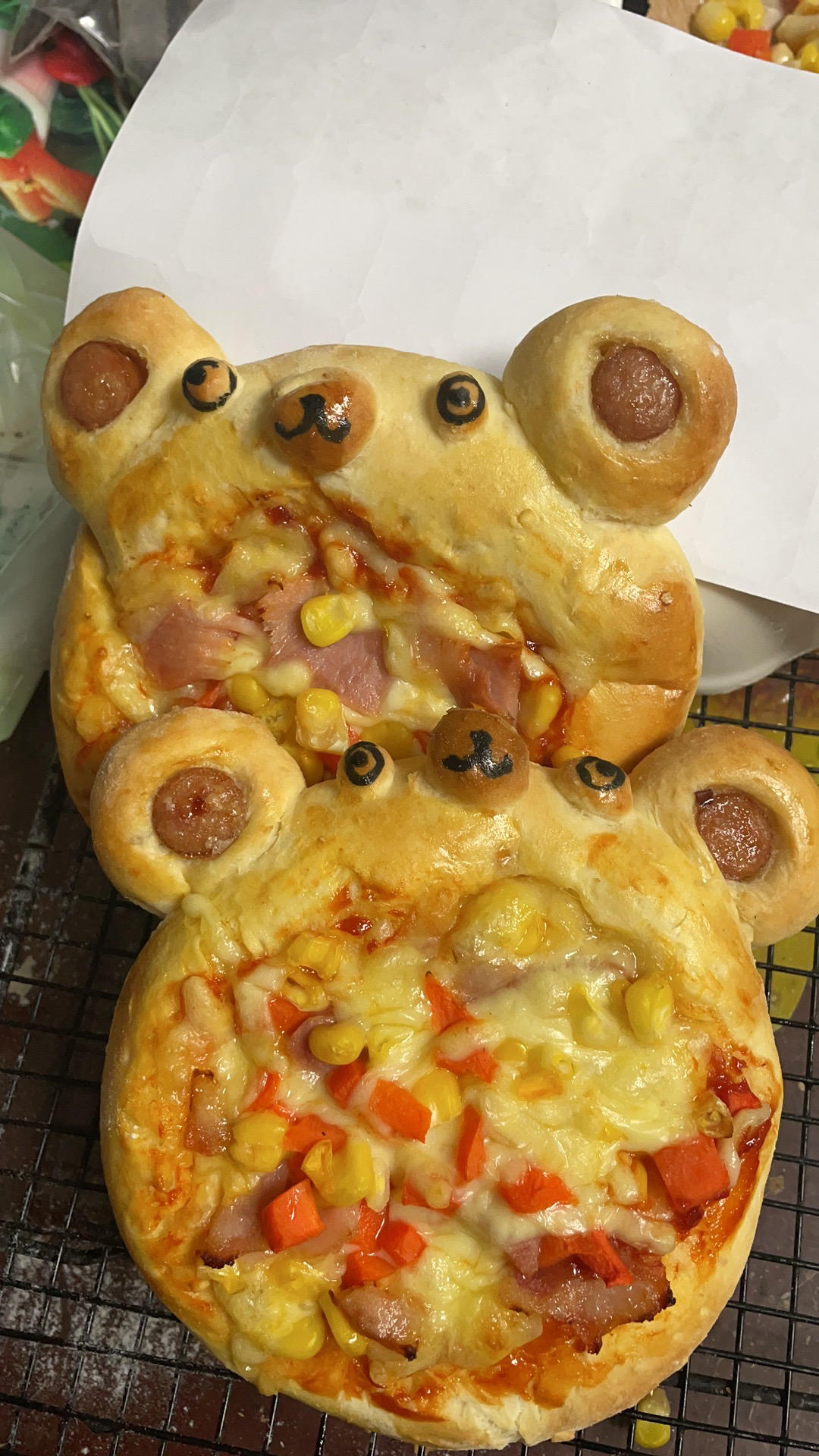 可🉑爱爱的卡通披萨