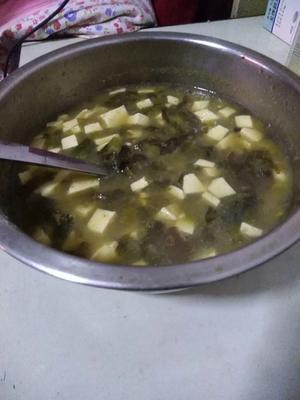 酸菜豆腐汤（无油菜）的做法 步骤1
