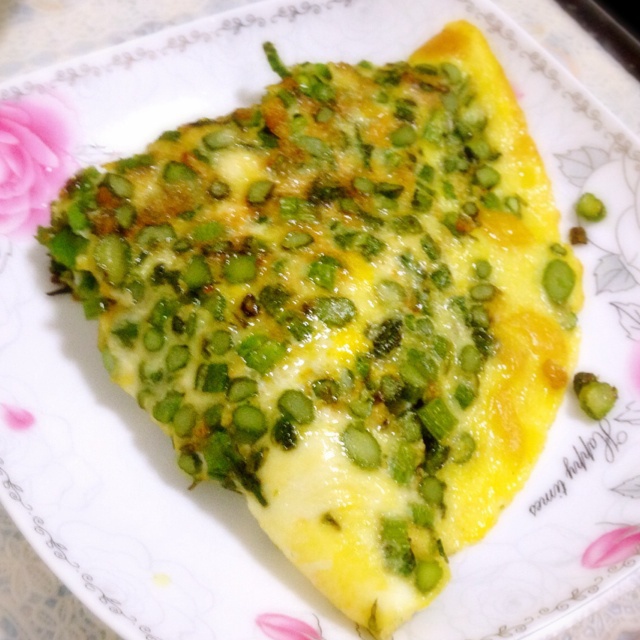 芦笋蛋饼