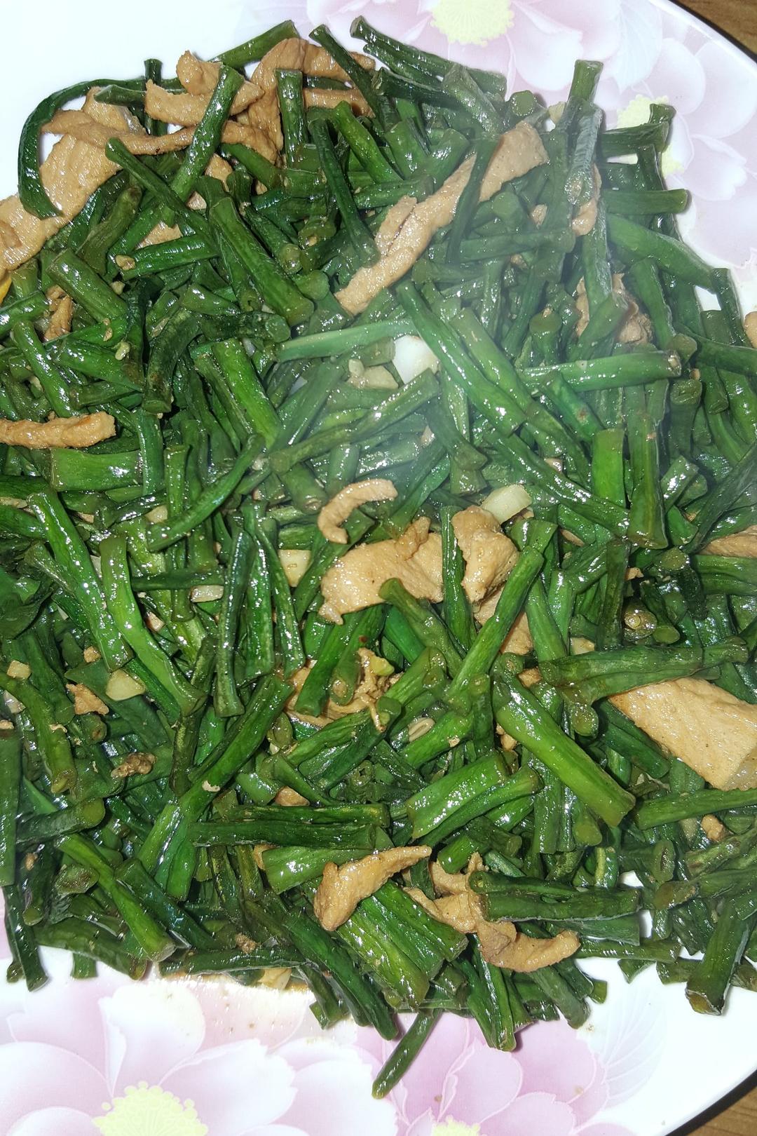长豆角炒肉