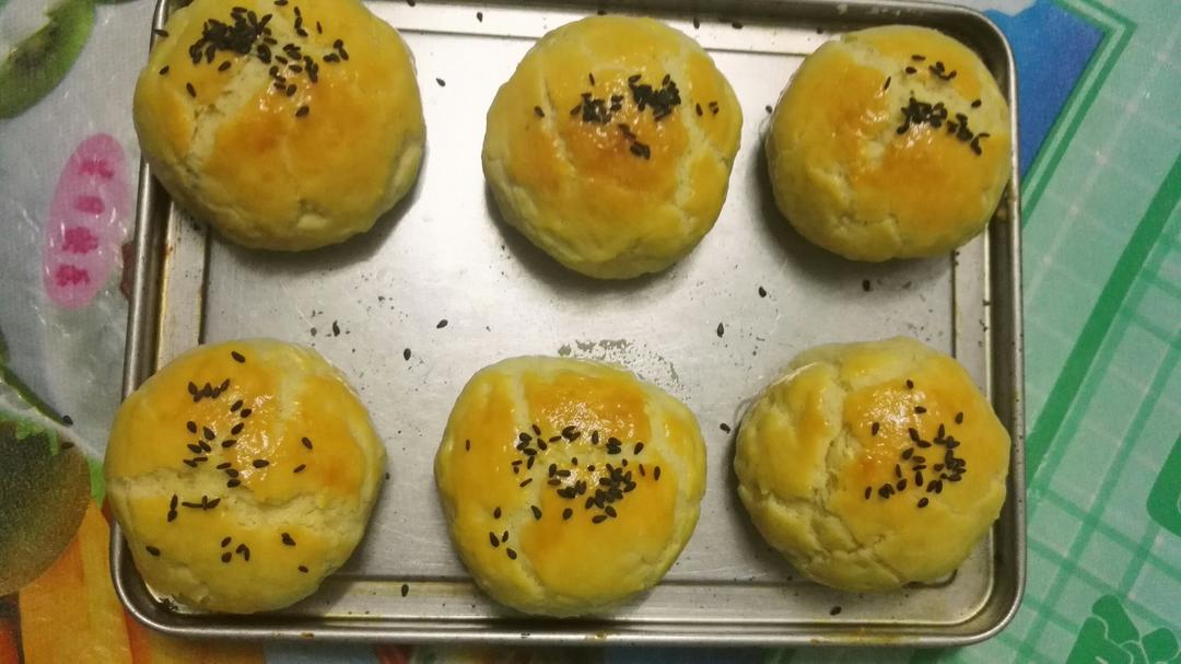 蛋黄酥——奶香浓郁芋泥馅（无猪油版）实践中总结出的详细制作流程