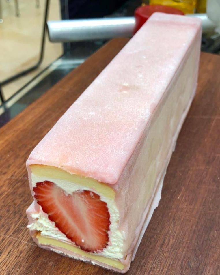 草莓白玉卷【曼食慢语】