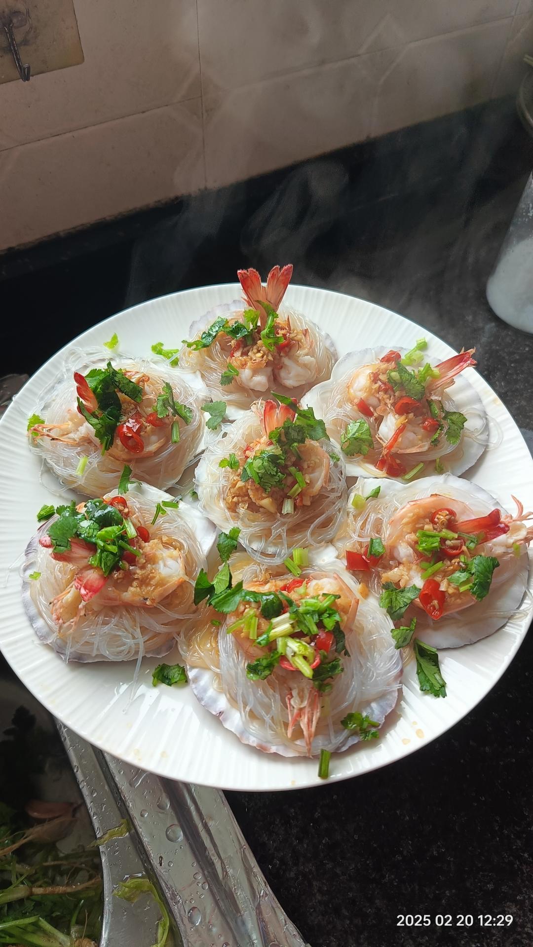 蒜蓉粉丝蒸虾