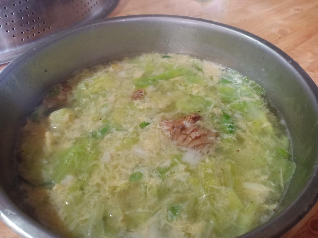 甩出一大碗完美的蛋花汤，仅用一个鸡蛋~