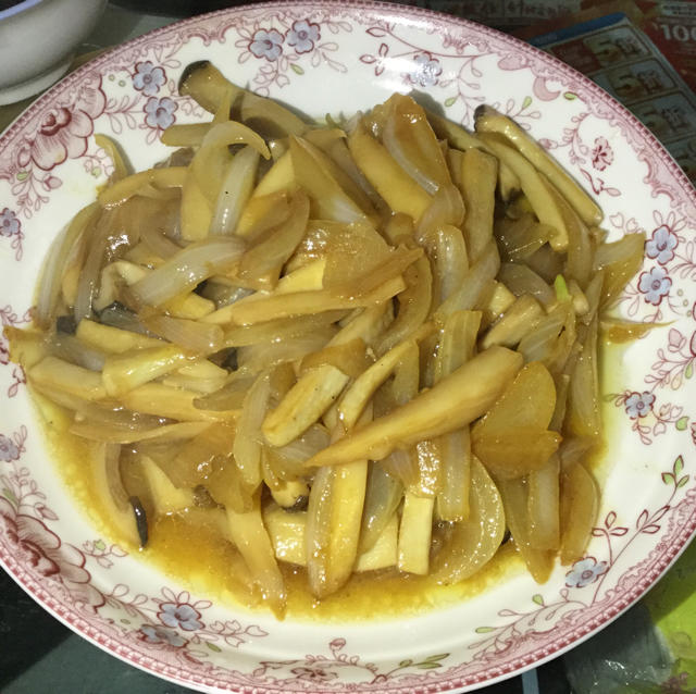洋葱遇到杏鲍菇