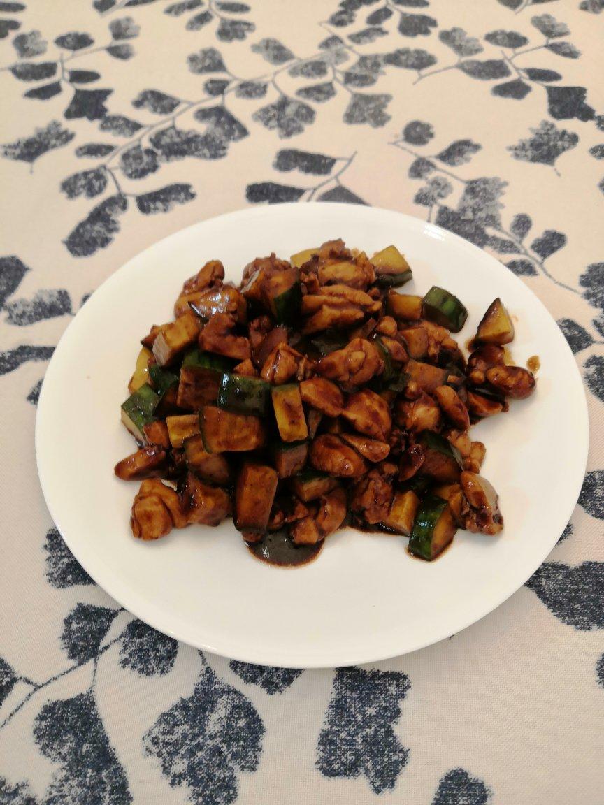酱爆鸡丁