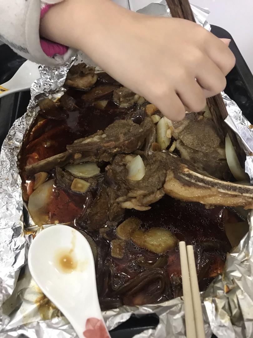 秒杀烧烤摊的烤羊排